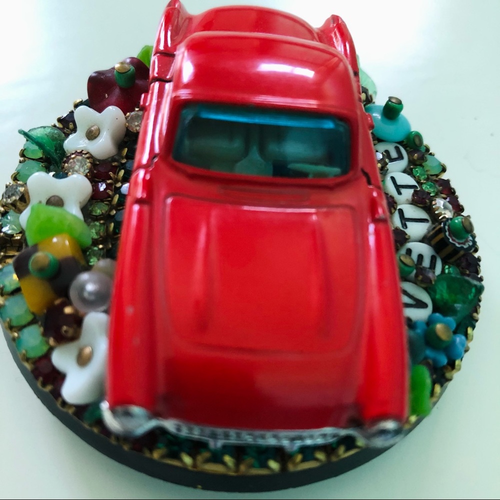 Vintage Corvette Car Brooch Model Car - Picture 4 of 8